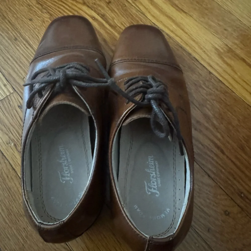 Florsheim boy’s dress